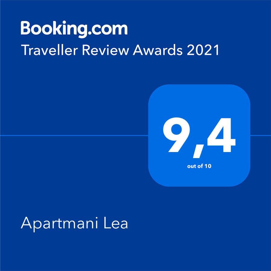 Apartmani Lea Starigrad Paklenica Esterno foto