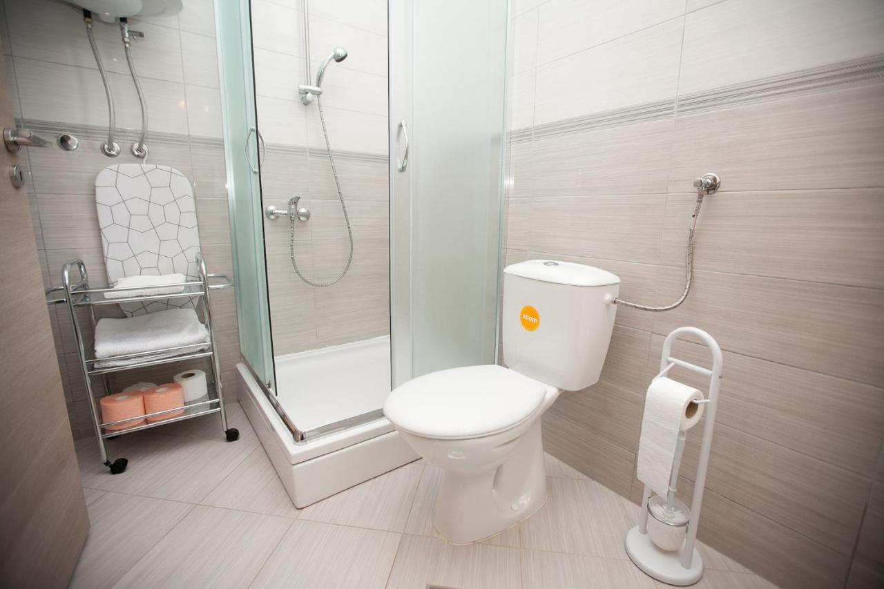 Apartmani Lea Starigrad Paklenica Esterno foto